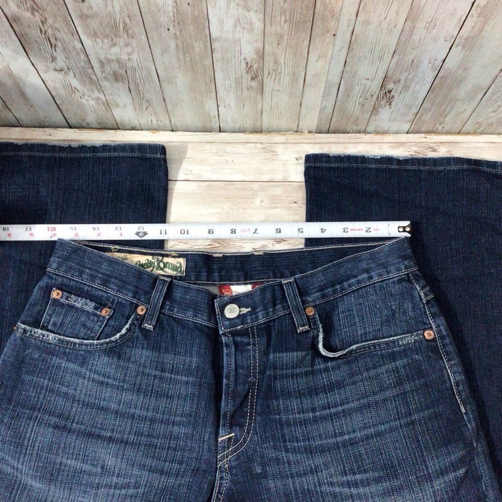 Woman’s Lucky Brand Southside Rider Mid Rise Button Fly Boot Cut Jeans - Picture 7 of 11